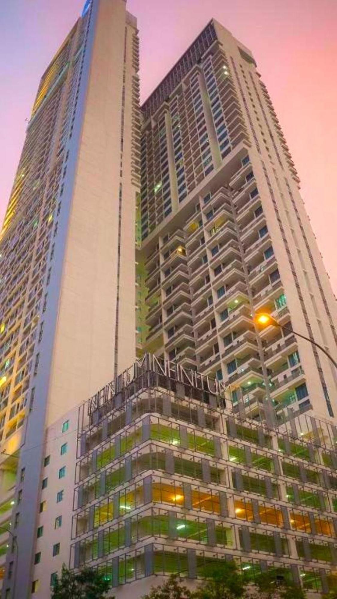 The Luxe Suites Klcc By Cozy Stay Kuala Lumpur Ngoại thất bức ảnh